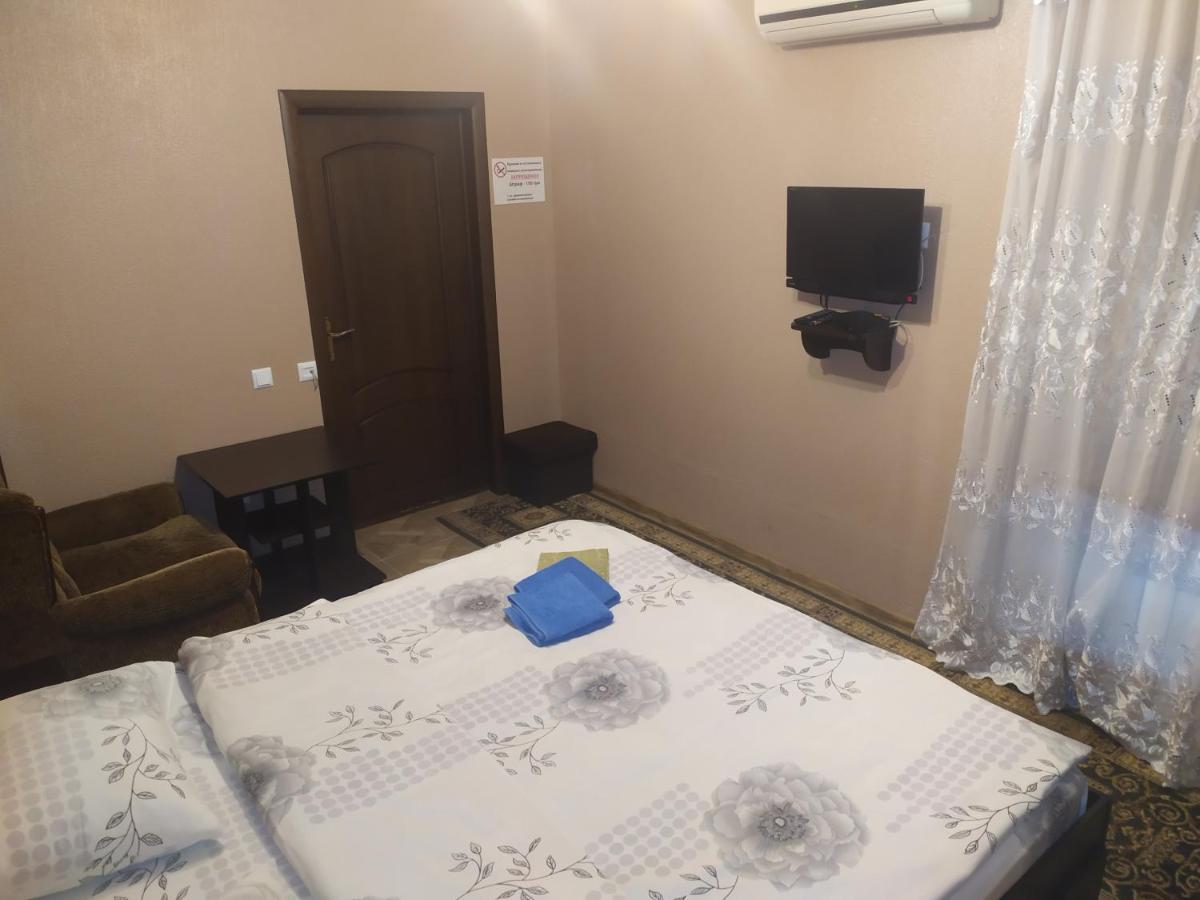 На Круговій Zaporizhia エクステリア 写真