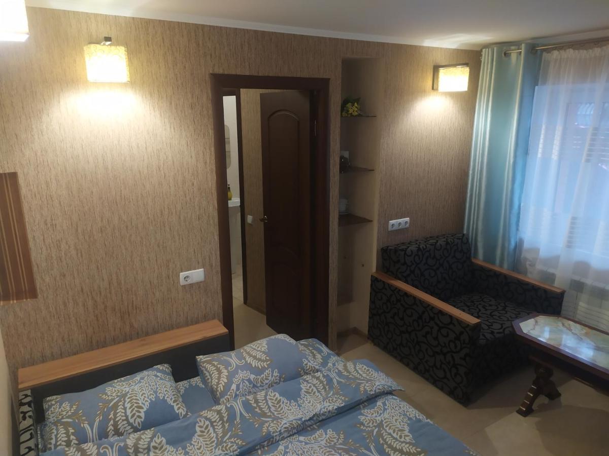 На Круговій Zaporizhia エクステリア 写真