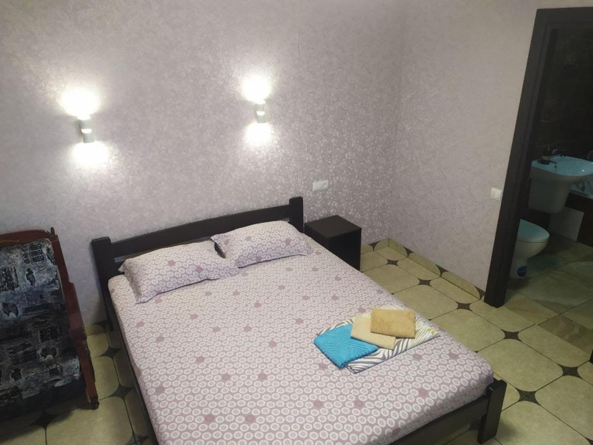 На Круговій Zaporizhia エクステリア 写真